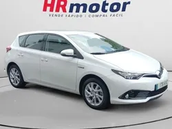 Toyota Auris Hybrid