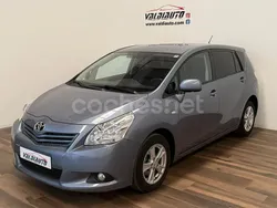 Gris / plata Usado 2009 Toyota Verso Active Monovolumen | 9500 € (Un poco caro)