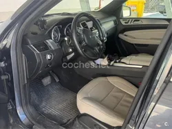 Gris / plata Usado 2013 Mercedes ML350 Edition 1 SUV | 20.500 € (Precio justo)