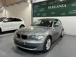 Gris / plata Usado 2009 BMW 118 Utilitario | 6990 € (Precio justo)