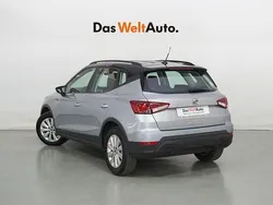 Gris plata Usado 2025 Seat Arona Style SUV | 20.390 € (Precio justo)