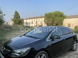 Negro Usado 2010 Opel Astra Cosmo Berlina | 4999 € (Buen precio)