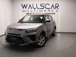 Gris Nuevo 2025 Ssangyong (KGM) Tivoli SUV | 16.448 €
