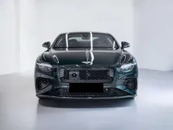 Verde Nuevo 2024 Bentley Continental Berlina | 399.000 € (Buen precio)