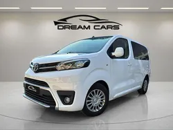 Blanco Usado 2018 Toyota Proace Verso Familiar | 19.990 € (Buen precio)