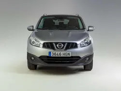 Plateado Usado 2011 Nissan Qashqai S SUV | 10.900 € (Precio justo)