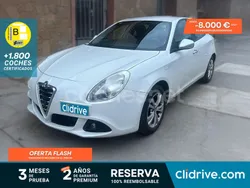 Blanco Usado 2013 Alfa Romeo Giulietta Distinctive Utilitario | 6690 €