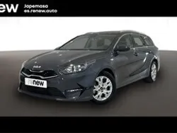 Gris Usado 2023 Kia Ceed Berlina | 19.950 € (Precio justo)
