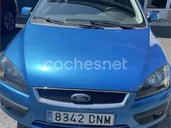 Azul Usado 2005 Ford Focus Sport Berlina | 3400 € (Precio justo)
