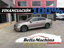 Gris Usado 2021 VW Passat Executive Berlina | 15.775 € (Buen precio)