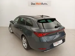 Gris Usado 2024 Seat Leon ST FR Familiar | 26.400 € (Precio justo)