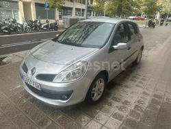 Gris Usado 2006 Renault Clio II Dynamique Berlina | 4900 € (Caro)