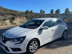 Blanco Usado 2020 Renault Mégane IV LIMITED Berlina | 12.450 € (Un poco caro)
