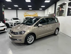 Beige Usado 2016 VW Touran Business Monovolumen | 15.900 € (Un poco caro)