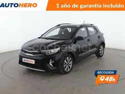 Negro Usado 2022 Kia Stonic SUV | 16.399 € (Un poco caro)