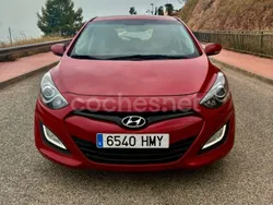 Rojo Usado 2012 Hyundai i30 Sport Berlina | 7490 € (Precio justo)