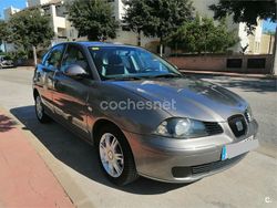 Gris / plata Usado 2004 Seat Ibiza Berlina | 2990 € (Un poco caro)