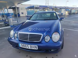 Azul Usado 2002 Mercedes CLK230 Avantgarde Coupe | 3900 € (Precio justo)