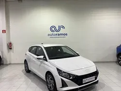 Blanco Usado 2024 Hyundai i20 Berlina | 16.590 € (Precio justo)