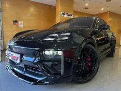 Negro Usado 2024 Porsche Macan Turbo SUV | 124.900 €
