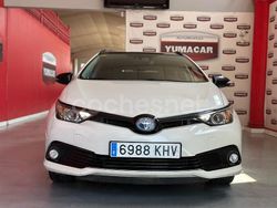 Blanco Usado 2018 Toyota Auris Hybrid Familiar | 9500 € (Precio justo)