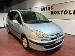 Peugeot 807