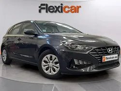 Gris Usado 2022 Hyundai i30 Berlina | 14.390 € (Super precio)