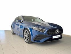 Azul Usado 2024 Mercedes A200 Berlina | 34.700 € (Precio justo)