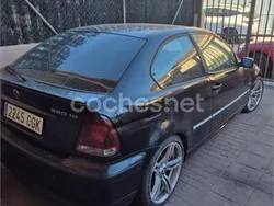 Negro Usado 2003 BMW 320 Berlina | 2600 € (Buen precio)