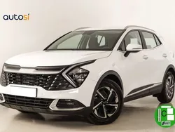 Blanco Usado 2022 Kia Sportage SUV | 23.900 € (Un poco caro)