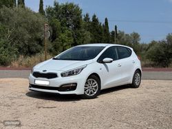 Blanco Usado 2017 Kia Ceed | 7490 € (Precio justo)