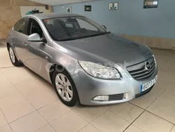 Gris / plata Usado 2010 Opel Insignia Cosmo Berlina | 7800 € (Precio justo)