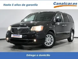 Negro Usado 2012 Lancia Voyager Gold Monovolumen | 12.411 € (Precio justo)