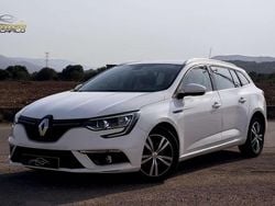 Blanco Usado 2017 Renault Mégane GrandTour Business Familiar | 11.900 € (Caro)