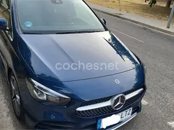 Azul Usado 2021 Mercedes B180 Monovolumen | 27.500 € (Caro)