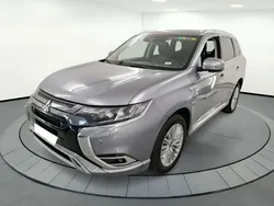 Gris Usado 2019 Mitsubishi Outlander Edition SUV | 19.790 €