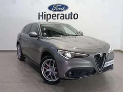 Gris Usado 2019 Alfa Romeo Stelvio Executive SUV | 22.900 € (Buen precio)