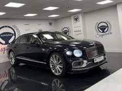 Azul Usado 2024 Bentley Flying Spur Mulliner Berlina | 344.900 €