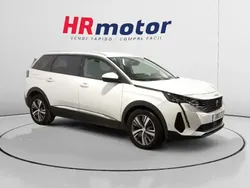 Usado 2020 Peugeot 5008 Allure Monovolumen | 19.690 € (Buen precio)