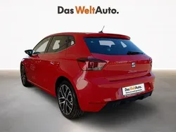 Rojo Usado 2024 Seat Ibiza Berlina | 17.990 € (Precio justo)