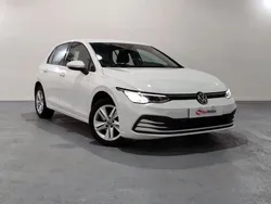 Blanco Usado 2021 VW Golf VIII Berlina | 21.499 € (Precio justo)