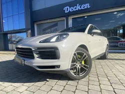 Gris Usado 2020 Porsche Cayenne SUV | 69.000 € (Buen precio)