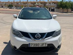 Blanco Usado 2015 Nissan Qashqai Tekna SUV | 9999 € (Precio justo)