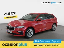 Rojo Usado 2024 Skoda Scala Selection Utilitario | 18.990 € (Precio justo)