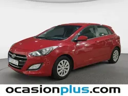 Rojo Usado 2015 Hyundai i30 Utilitario | 9090 € (Precio justo)