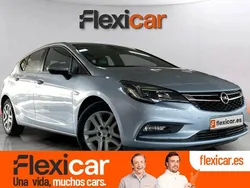 Gris / plata Usado 2016 Opel Astra Selective Berlina | 9990 € (Precio justo)