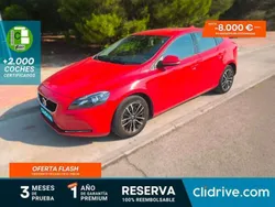 Rojo Usado 2017 Volvo V40 Momentum Familiar | 13.190 € (Buen precio)