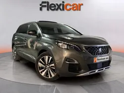Gris Usado 2019 Peugeot 5008 GT-line Monovolumen | 17.990 € (Precio justo)