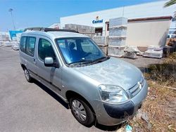 Gris / plata Usado 2009 Citroën Berlingo Monovolumen | 2300 € (Super precio)
