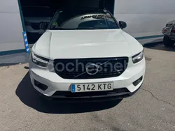 Blanco Usado 2019 Volvo XC40 R-Design SUV | 22.900 € (Precio justo)
